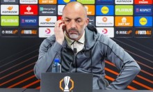 Huligani napali srpskog trenera: Bacali mu baklje pred stanom, vikali...