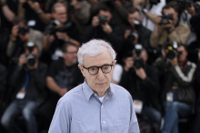 Kult-Regisseur ist  90: Woody Allen - in seinen besten Pointen zeigt sich der Abgrund