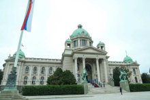 SKUPŠTINA SUTRA NASTAVLJA RASPRAVU O AMANDMANIMA NA PREDLOG BUDŽETA: Na dnevnom redu još 57 tačaka