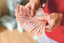 PO 10.000 DINARA OD GRADA ZA SVAKOG MALIŠANA! Beograd deci poklanja vredne vaučere - Evo gde roditelji mogu da ostvare pravo na ovaj dodatak