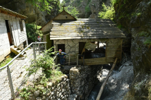 Obnova bolnice Franje bi bila lahko končana čez leto dni, vnovično odprtje se načrtuje v letu 2027