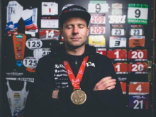 Slovenski junak Dakarja v pretresljivem pismu: Požar nam je vzel skoraj vse