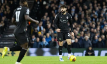 Neki navijači napadaju Gvardiola, većina mu se klanja; pogledajte što mu sve pišu