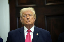 Trump priseljence iz Somalije oklical za smeti, za Somalijo pa dejal, da smrdi