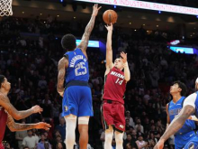 Bo Dallasu uspelo tretjič zapored?