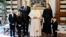 Plenković s obitelji kod pape Lava XIV.: 'Bilo bi nam iznimno drago da posjeti Hrvatsku...'