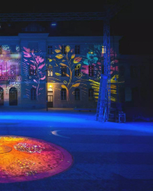 Slovenska in italijanska parada sta se srečali na Trgu Evrope ter EPK-ju pomahali v slovo