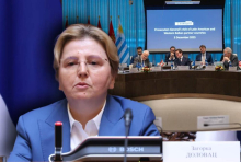 DOLOVAC OBMANULA JAVNOST U SRBIJI? Sajt Eurojust-a ne potvrđuje njena haška saopštenja