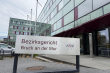 Streit eskalierte: Faustschlag im Bus: „Ich wollte ihn nicht verletzen“