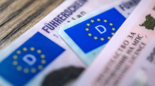 Erste Plastikkarten dran: Führerschein umtauschen: Wer jetzt handeln muss – und wie das gelingt