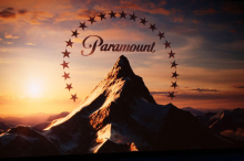 Man will Netflix noch ausstechen: Paramount bietet 108,4 Milliarden Dollar für Warner Bros. Discovery