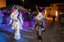 Finkenstein: Krampusse zogen am See umher