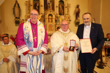 Seit 25 Jahren Priester: Singender Pfarrer Franz Brei feierte Jubiläum