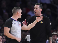 Frustracije trenerja Lakersov po porazu: Redick ostro o obrambi in pomanjkanju širine