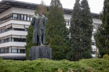 Občina Velenje: Spomenik Tita bo obnovljen do konca tedna
