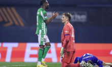 Pogledajte neshvatljiv potez Dinamovog golmana; i komentator ostao u nevjerici