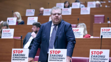 SDP napustio klupe i poručio: 'Ovaj zakon je konstrukcijska pogreška, treba ga povući'