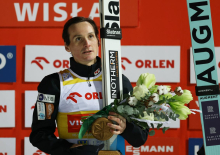 Domen Prevc drugi v kvalifikacijah, Timi Zajc deveti