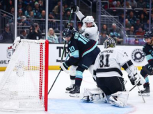 Seattle po zmagi dan Kopitarjevimi gostuje v Utahu