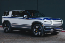 Rivian razvija lastne UI čipe za samovozeča vozila