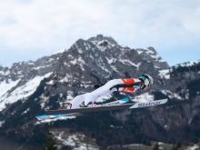 Nika Prevc v Engelbergu le za Japonko