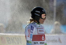 Ob 11.00 ženski superveleslalom v Val d'Iseru