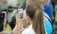 HZJZ: 'Imamo epidemiju kratkovidnosti kod djece zbog mobitela'