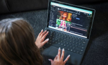 I Švicarska razmatra zabranu društvenih mreža za mlađe od 16 godina