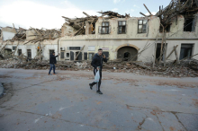 Pet let po potresu Petrinja še ni obnovljena. Plenković: Obnova bo končana leta 2030.