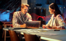 Ko se združita inovativna moč Sharpa in tradicija NEC-a