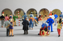 KV-Abschlüsse im Überblick: In diesen Branchen legen Löhne und Gehälter am kräftigsten zu 