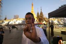 V Mjanmaru potekajo prve volitve po letu 2021. Združeni narodi jih označujejo za prevaro.