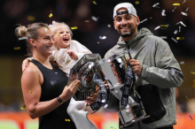 Battle of the Sexes: Nick Kyrgios bezwang Aryna Sabalenka
