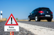 Bericht mit Sprengkraft: Prüfer strafen die Strafämter ab