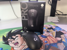 Test Logitech Pro X Superlight 2c – kraljica med kompaktnimi miškami