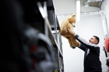 Fundstücke 2025: Rollstühle, Gebisse, Trompeten: Was alles im Zug liegen blieb