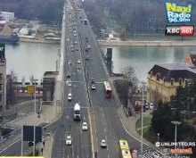 NESTVARNE SCENE NA BEOGRADSKIM ULICAMA, ŠTA SE DEŠAVA? Radni dan, deca idu u školu, a gde su gužve u špicu?! Grad poluprazan, GSP ide normalno (FOTO)