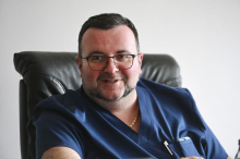 NA KONCERTE POTROŠILI 6 MILIONA, A PROBLEMI GRAĐANA OSTAJU: Doc. dr Milan Lazarević o bahatom trošenju novca od strane rukovodstva niške opštine Medijana! 