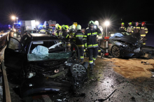 Schwerer Unfall: Fünf Verletzte nach Frontalkollision auf der B 114