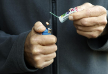 V Ljubljani se je s pirotehniko huje poškodoval 20-letnik