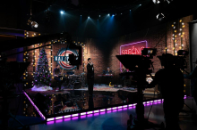 Ob 20. uri enourna oddaja Kaj dogaja? Na silvestrovo, ob 21.20 Silvestrski pozdrav iz Maribora