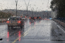 NA GRANICAMA BEZ ZADRŽAVANJA: Oglasio se AMSS