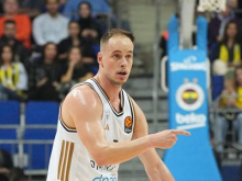 Težko delo za Prepeliča in Dubaj