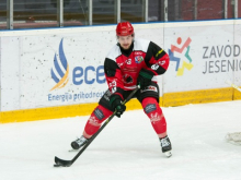 Jeseničani tesno izgubili prvo tekmo z novim trenerjem