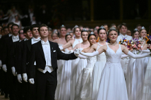 Wiener Opernball 2026: Erste Promi-Gäste für Lugner-Loge bestätigt