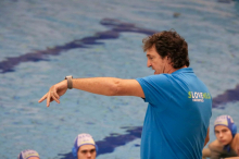 Vičević določil 15 igralcev za EP