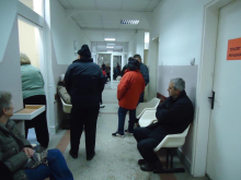 Opasni virus kosi i staro i mlado u Srbiji, a ovo su najugroženije grupe! Jedna stvar najviše štiti, oglasio se 