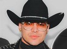 Plane crash kills Colombian star Yeison Jiménez and five others just hours before scheduled concert as heartbroken fans pay tribute