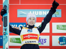 Nika Prevc kljub vetrovni loteriji do druge zmage na Ljubnem