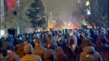 Massenproteste: Iran: Kein Ende der Proteste in Sicht - Sorge vor Ausweitung